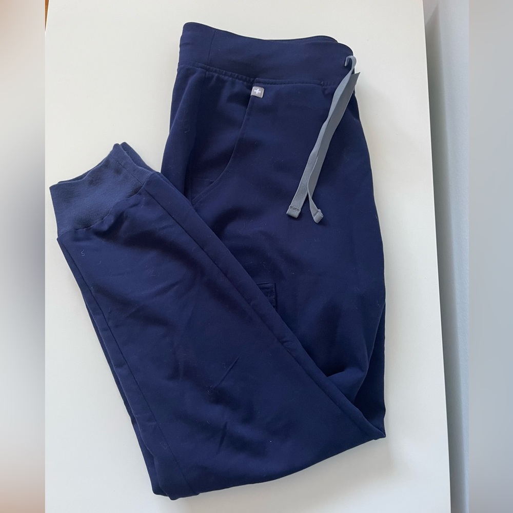 FIGS Zamora joggers
